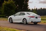 Toyota Camry SE 2017 года (NA)
